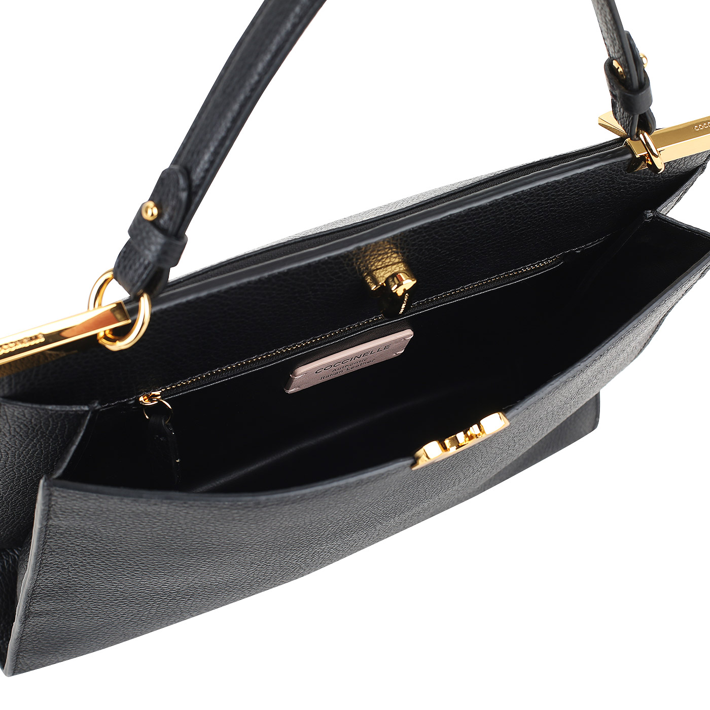 Кожаная сумка Coccinelle CoccinelleBinxie