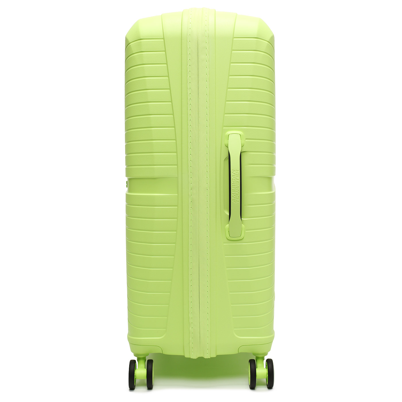 Чемодан на колесах American Tourister Airconic