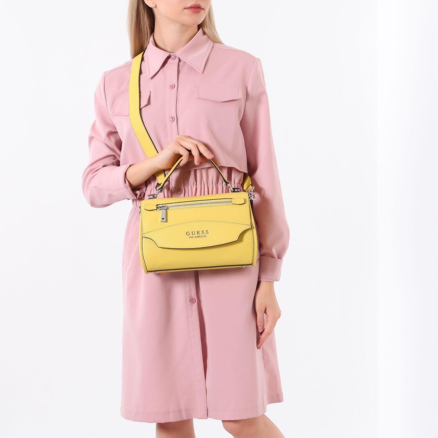 Сумка-мессенджер Guess Lias