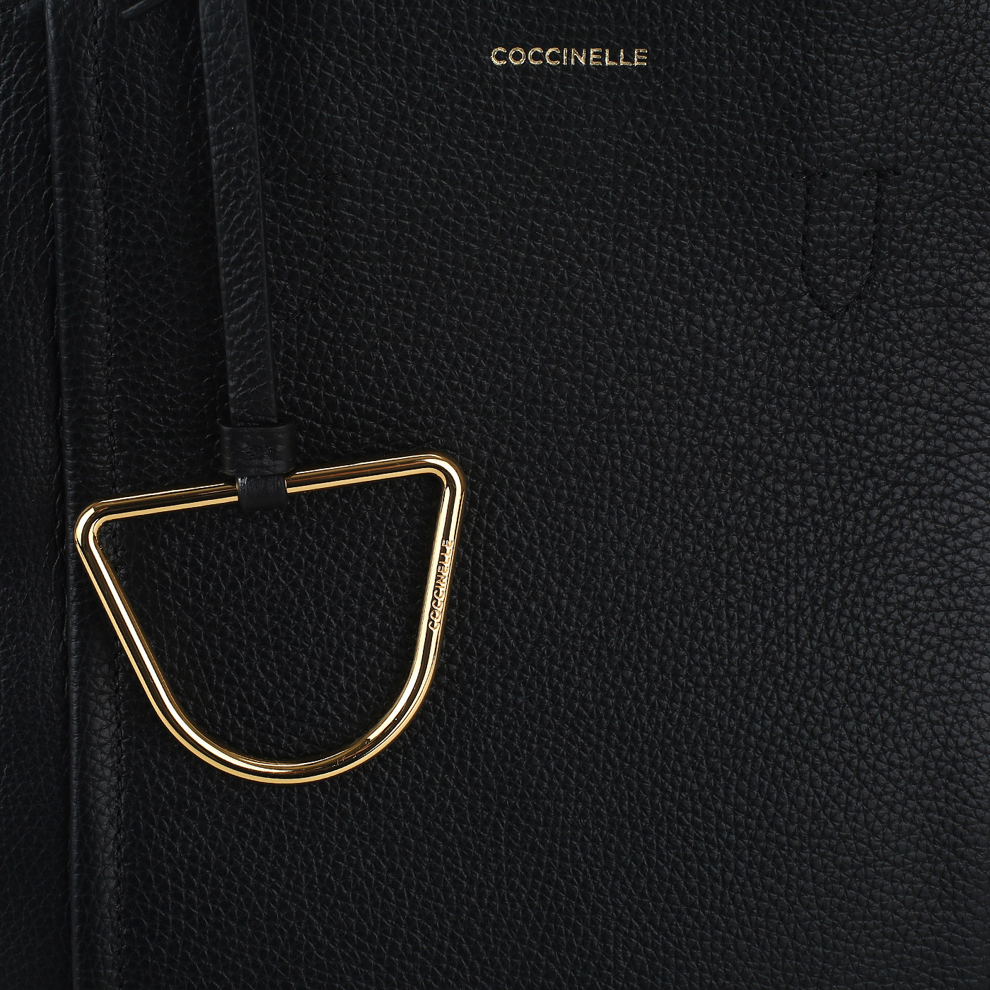 Кожаная сумка Coccinelle CoccinelleNarcisse