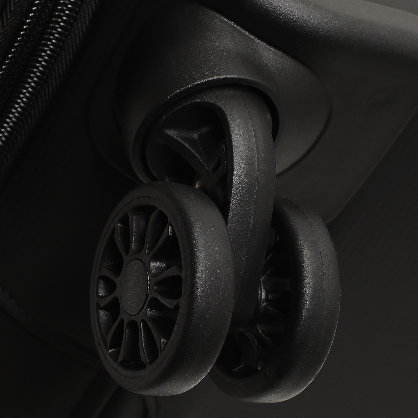 Чемодан средний M тканевый American Tourister Summerride