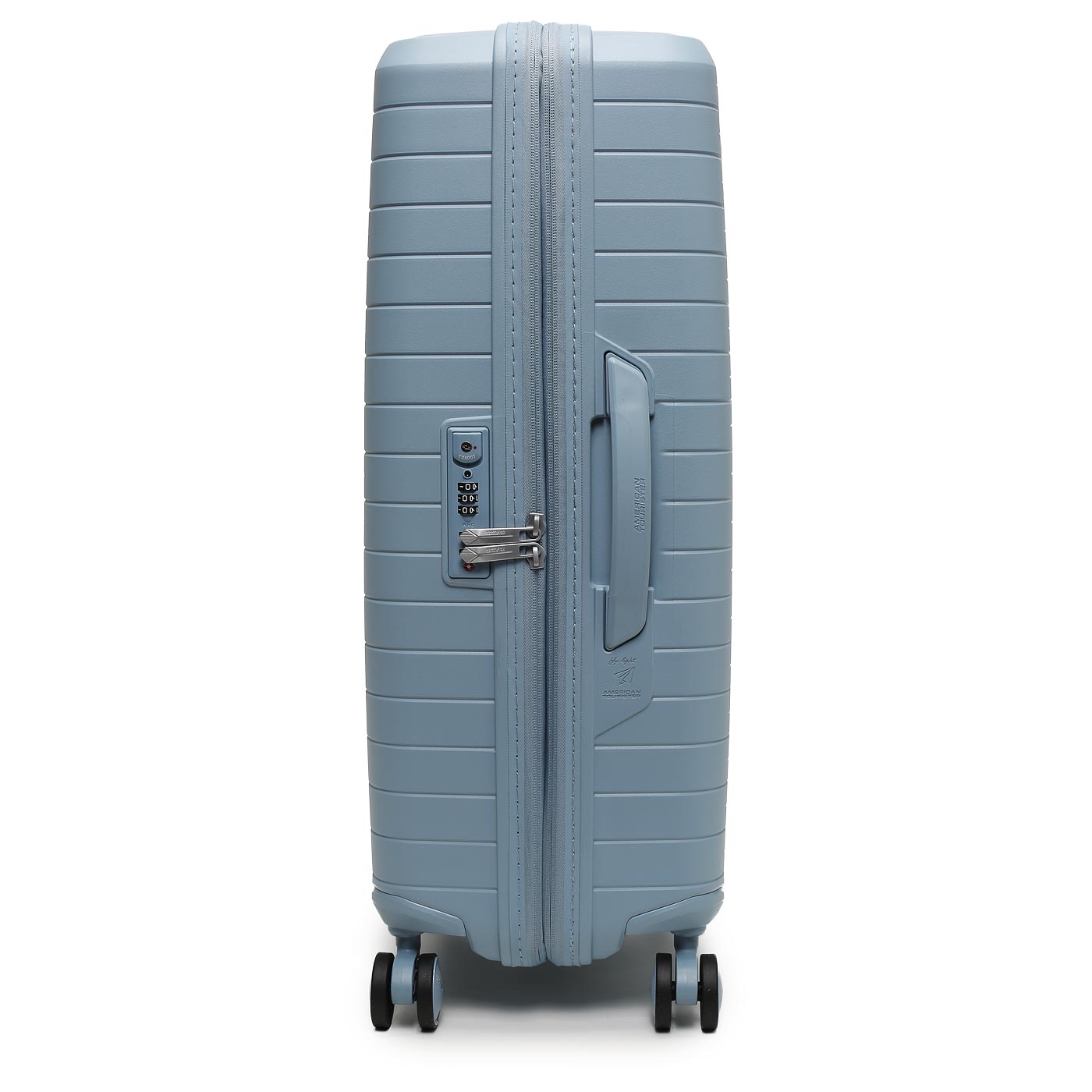 Чемодан на колесах American Tourister Fastforward