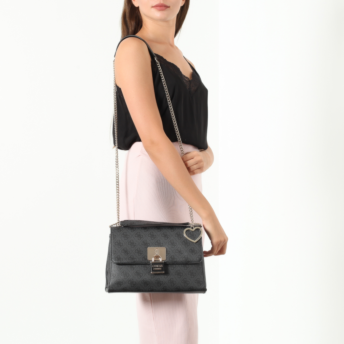 Сумочка с цепочкой Guess Downtown Cool